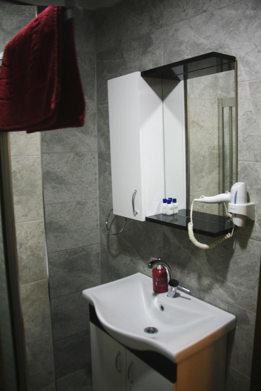 Rays Hotel Bakirkoey City Center Истанбул Екстериор снимка